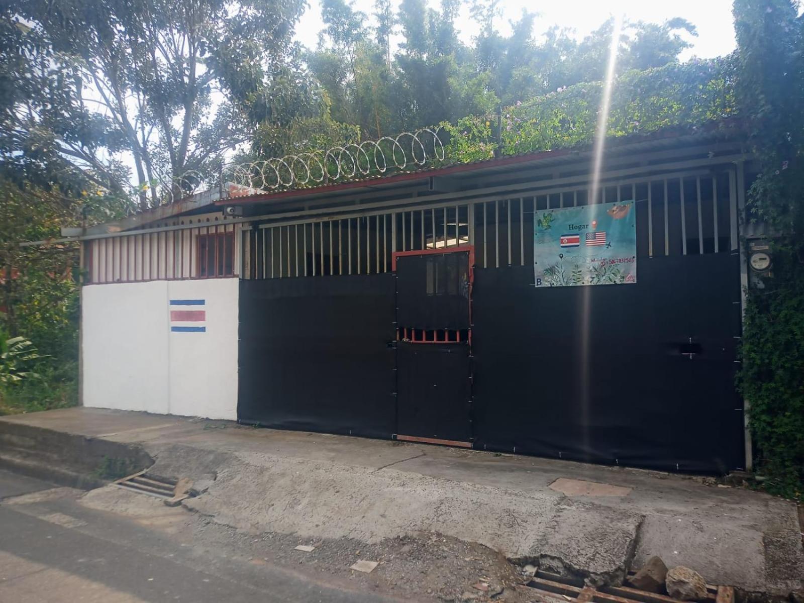 Hogar Tico-Estadounidense Cerca De Aeropuerto Alajuela Luaran gambar